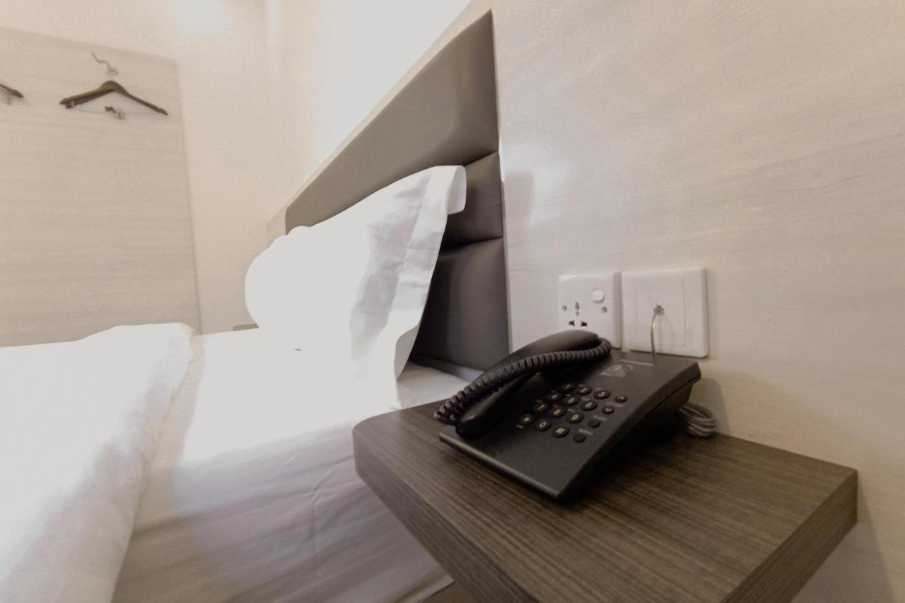 Batam 1 Hotel ناغويا المظهر الخارجي الصورة